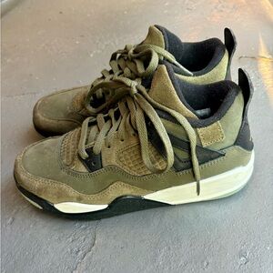 Nike Air Jordan 4 Craft - Olive black vanilla big kids 3Y